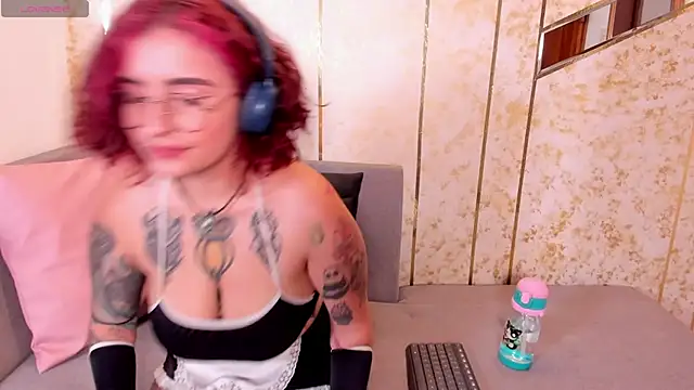 Snapshot of catalehia_moonlight chatting on 22, 2, 2025 catalehia moonlight online show from 22, 2, 2025