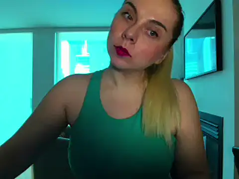 Snapshot of HappyIva chatting on 14, 1, 2025 HappyIva online show from 14, 1, 2025