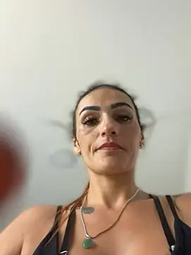 Snapshot of Samantha_bigboobs chatting on 9, 4, 2026 Samantha bigboobs online show from 9, 4, 2026