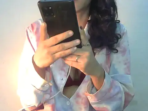 Horny honey69 online show from 27, 2, 2025