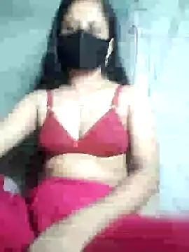Hot Nila online show from 4, 1, 2025