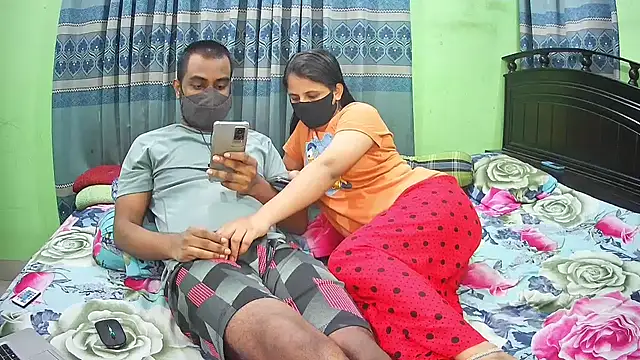 Snapshot of Hot_Nila chatting on 15, 9, 2025 Hot Nila online show from 15, 9, 2025