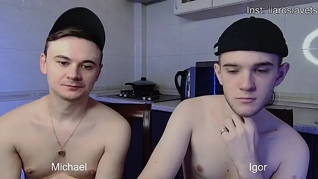 Snapshot of michael_sexdevil chatting on 21, 1, 2025 michael sexdevil online show from 21, 1, 2025