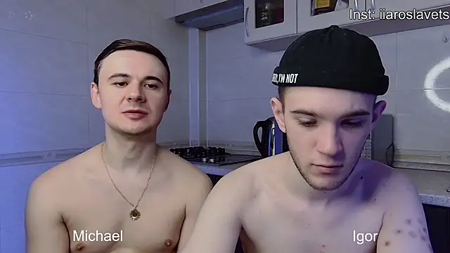 Snapshot of michael_sexdevil chatting on 27, 1, 2025 michael sexdevil online show from 27, 1, 2025