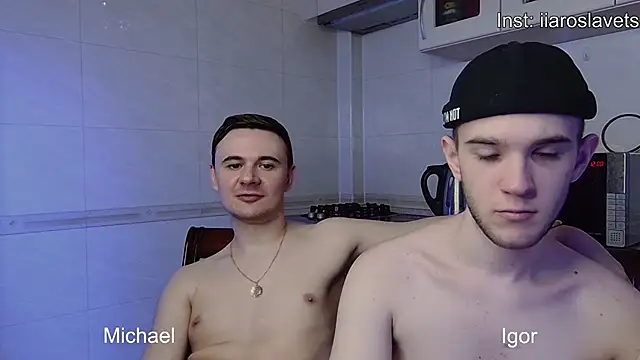Snapshot of michael_sexdevil chatting on 27, 1, 2025 michael sexdevil online show from 27, 1, 2025