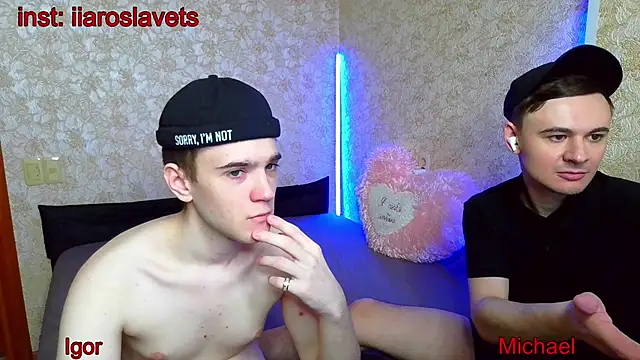 Snapshot of michael_sexdevil chatting on 14, 2, 2025 michael sexdevil online show from 14, 2, 2025