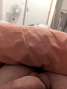 Snapshot of coquin5995 chatting on 27, 9, 2025 coquin5995 online show from 27, 9, 2025