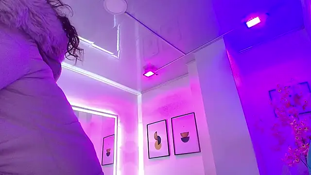 Arianna sweeet online show from 14, 5, 2026