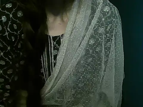 Snapshot of sexysia77 chatting on 5, 1, 2025 sexysia77 online show from 5, 1, 2025