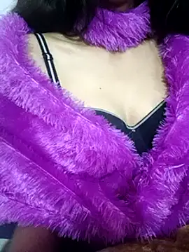 Snapshot of sexysia77 chatting on 15, 1, 2025 sexysia77 online show from 15, 1, 2025