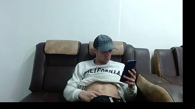 Snapshot of BOYLATISEX chatting on 14, 3, 2025 BOYLATISEX online show from 14, 3, 2025