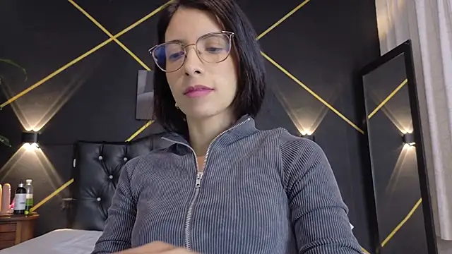 amabel zambrano online show from 12, 10, 2025