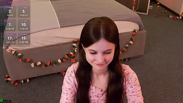 Rina Red online show from 5, 4, 2026