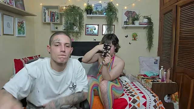 Blondandtattoofaced online show from 12, 2, 2025