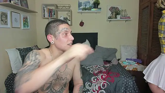 Blondandtattoofaced online show from 27, 2, 2025