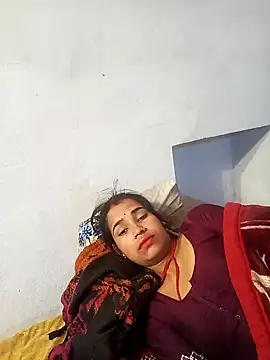 Amaya Bajwa online show from 25, 1, 2025