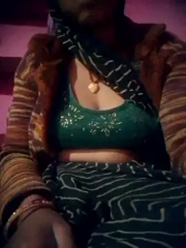 Amaya Bajwa online show from 8, 1, 2026