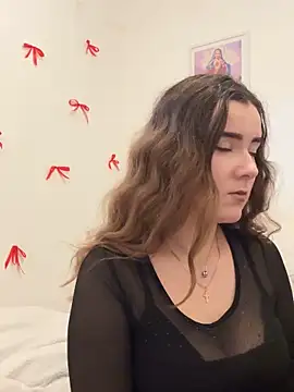 Snapshot of mewKate chatting on 19, 12, 2025 mewKate online show from 19, 12, 2025