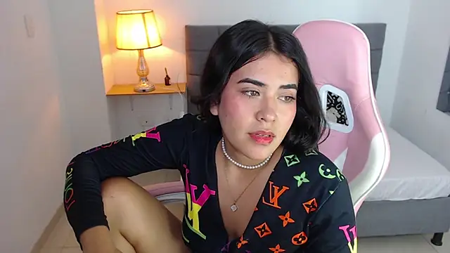 scarlet dream10 online show from 15, 1, 2025