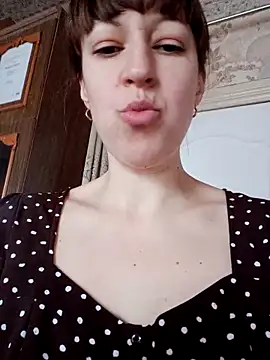 Snapshot of Calibers2932 chatting on 24, 2, 2026 Calibers2932 online show from 24, 2, 2026