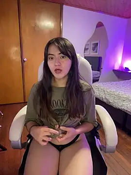 Camila pinkk online show from 15, 3, 2025