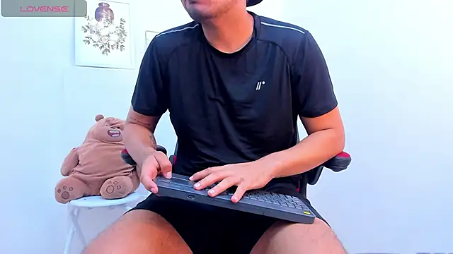 EnriquevillaF online show from 25, 1, 2025