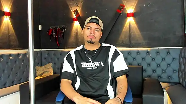 EnriquevillaF online show from 15, 10, 2025