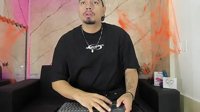EnriquevillaF online show from 22, 10, 2025
