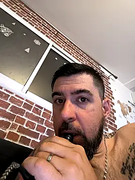 thefrenchkiss25 online show from 9, 3, 2026