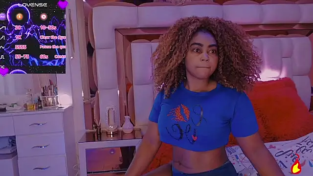 Snapshot of Aliana_Ross chatting on 23, 11, 2025 Aliana Ross online show from 23, 11, 2025