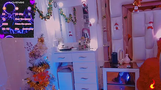 Snapshot of Aliana_Ross chatting on 29, 11, 2025 Aliana Ross online show from 29, 11, 2025