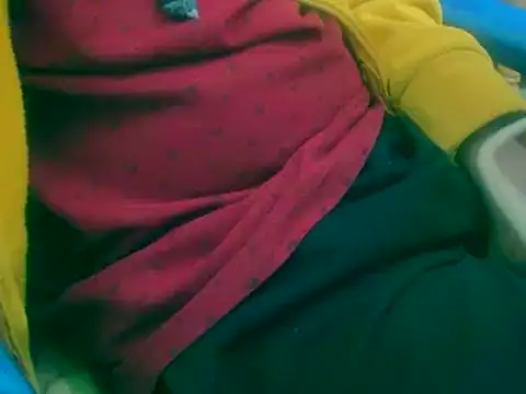 Snapshot of chandni89 chatting on 18, 1, 2025 chandni89 online show from 18, 1, 2025