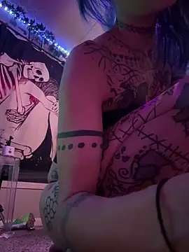 trashbrat online show from 18, 10, 2025