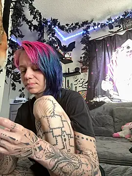 trashbrat online show from 5, 5, 2026