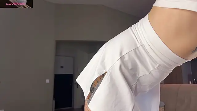 Snapshot of Shyrubate chatting on 3, 3, 2025 Shyrubate online show from 3, 3, 2025