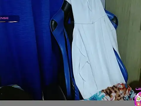 Snapshot of Danielagomez33 chatting on 16, 2, 2026 Danielagomez33 online show from 16, 2, 2026