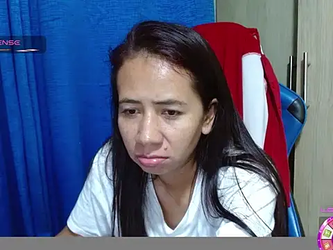 Snapshot of Danielagomez33 chatting on 23, 2, 2026 Danielagomez33 online show from 23, 2, 2026