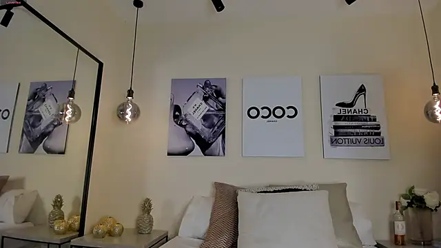 Blue Angell online show from 2, 10, 2025