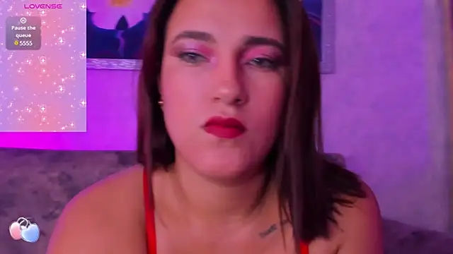 VeronicaOlson  online show from 1, 2, 2025