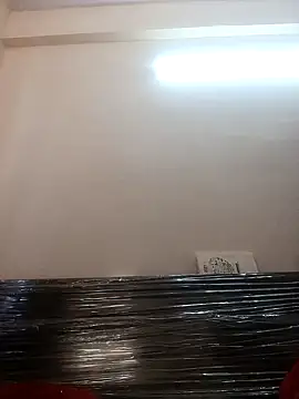 karishma kappur online show from 10, 1, 2025