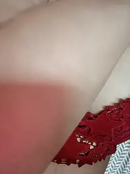 karishma kappur online show from 16, 2, 2025