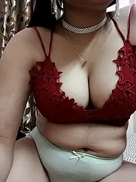 karishma kappur online show from 17, 2, 2025