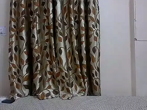 karishma kappur online show from 20, 2, 2025