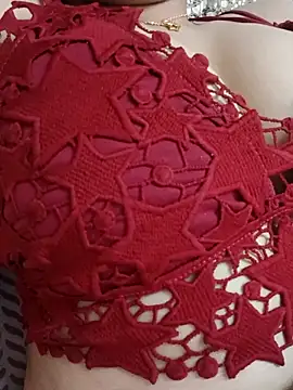 karishma kappur online show from 3, 3, 2025