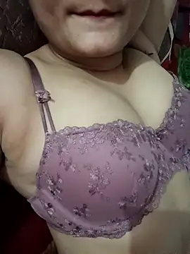 karishma kappur online show from 15, 3, 2025