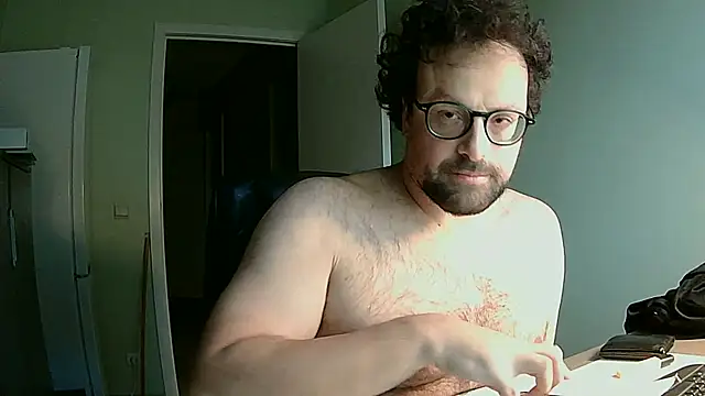Snapshot of littlehairyman chatting on 6, 10, 2025 littlehairyman online show from 6, 10, 2025