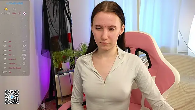 Snapshot of mon_lola chatting on 21, 2, 2025 mon lola online show from 21, 2, 2025