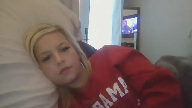 Snapshot of JennaLynn785 chatting on 21, 1, 2025 JennaLynn785 online show from 21, 1, 2025