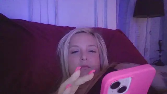 Snapshot of JennaLynn785 chatting on 3, 2, 2025 JennaLynn785 online show from 3, 2, 2025