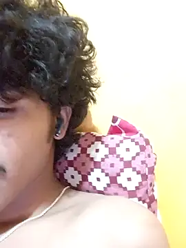 Snapshot of CosmicEmuu chatting on 9, 1, 2025 CosmicEmuu online show from 9, 1, 2025